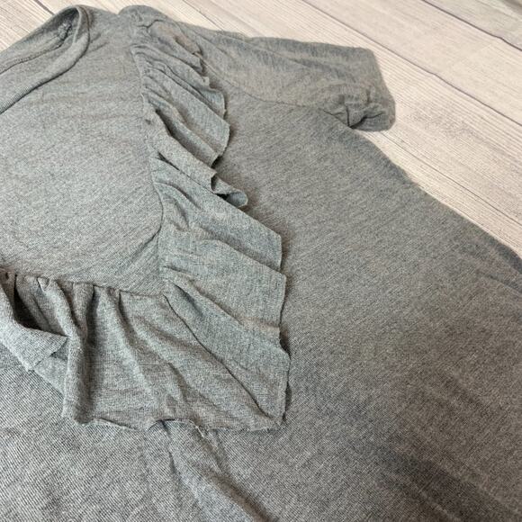 Express Gray Ruffle Trim Tee Small - Picture 4 of 5